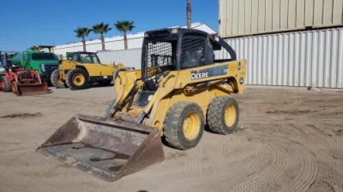 2005 JOHN DEERE 325 SKIDSTEER LOADER, gp bucket, aux hydraulics, canopy. s/n:T00325A109294