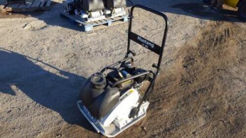 UNUSED MUSTANG LF88 PLATE COMPACTOR