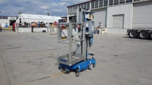 2007 GENIE AWP25 PERSONNEL LIFT, electric, 25' lift. s/n:57559