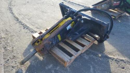 STANLEY MB05 BREAKER ATTACHMENT, fits skidsteer. s/n:10816021 **(LOCATED IN COLTON, CA)**
