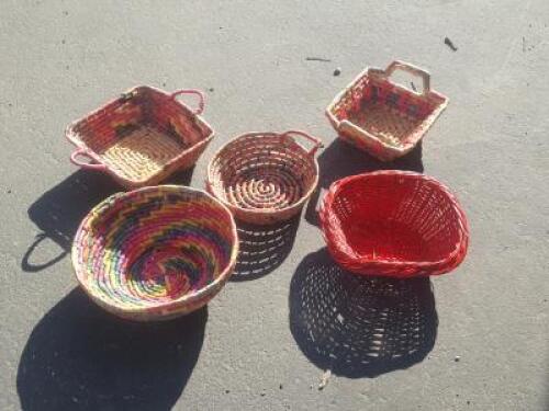 APPROX. (25) ASSORTED WICKER BASKETS **(On site and absentee bidding only. Your online absentee bid will not be accepted after 7:00 a.m. on April 27th)**