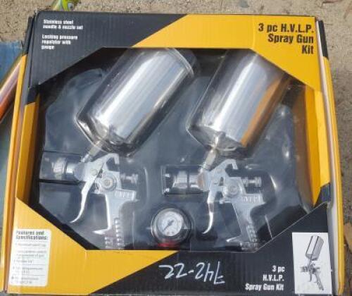 UNUSED 3 PC. AIR SPRAY GUN KIT