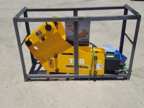 UNUSED HYDRAULIC BREAKER ATTACHMENT, 4-7 ton, (2) 68mm chisels, hydraulic hoses, nitrogen cylinder, sealing kit, fits Case, Cat, John Deere excavator/backhoe **(LOCATED IN COLTON, CA)**