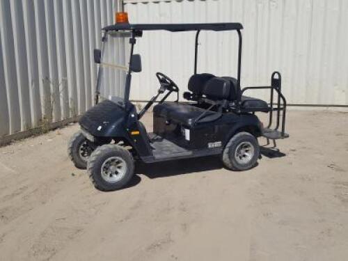 2013 E-Z GO TXT VALOR UTILITY CART, gasoline, canopy, seats 4. s/n:3009007