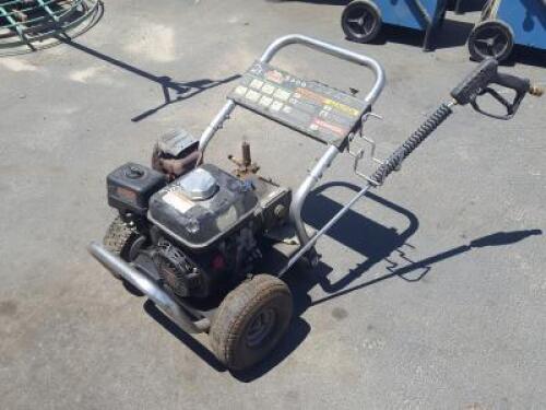 SHARK 2,000 PSI PRESSURE WASHER. s/n:11071380-100282 **(LOCATED IN COLTON, CA)**