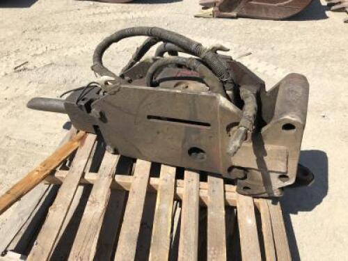 HYDRAULIC BREAKER ATTACHMENT, fits loader backhoe **(LOCATED IN COLTON, CA)**