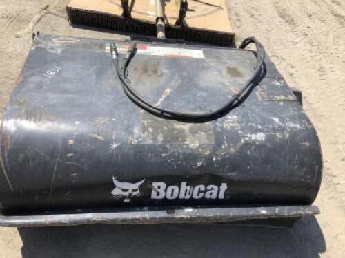 BOBCAT 60' SWEEPER ATTACHMENT, fits Skidsteer. **(LOCATED IN COLTON, CA)**