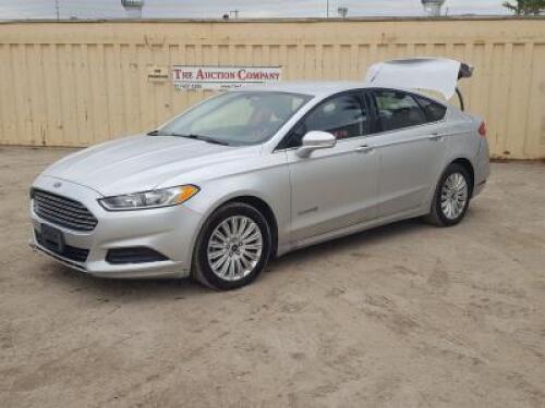 s**2014 FORD FUSION SEDAN, 2.0L gasoline hybrid, automatic, a/c, pw, pdl, pm. s/n:3FA6P0LU0ER114355 **(DEALER, DISMANTLER, OUT OF STATE BUYER, OFF-HIGHWAY USE ONLY)**