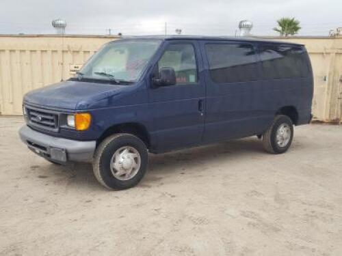 s**2007 FORD E350 VAN, 5.4L gasoline, automatic, a/c. s/n:1FBNE31L17DB15201