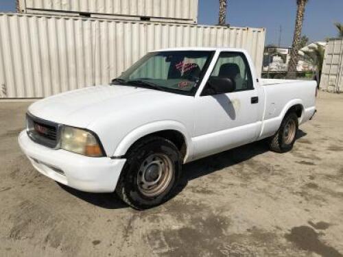 s**2002 GMC SONOMA PICKUP TRUCK, 2.2L gasoline, automatic, a/c. s/n:1GTCS145328251117