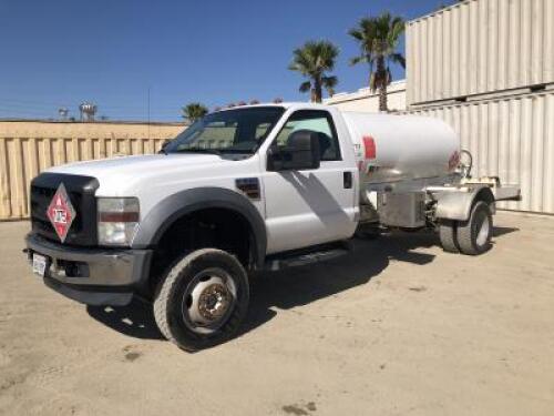 **2008 FORD F550 PROPANE TRUCK, 6.4L diesel, automatic, 4x4, a/c, Pacific Truck Tank propane bed, 900 gallon tank, hose reel, 53,752 miles indicated. s/n:1FDAF57R98ED55845
