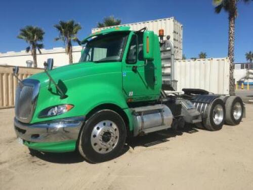 2010 INTERNATIONAL PROSTAR 9200I TRUCK TRACTOR, Cummins 425hp diesel, engine brake, Eaton Fuller 10-speed, a/c, pw, pdl, pm, 12,000# front, 40,000# rears, sliding 5th wheel, wet kit, aluminum headache rack, aluminum wheels, 278,827 miles indicated. s/n:3H