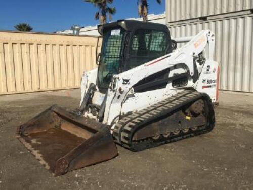 2014 BOBCAT T750 CRAWLER SKIDSTEER LOADER, gp bucket, aux hydraulics, pilot controls, cab w/air & heat, 1,880 hours indicated. s/n:ATF613416