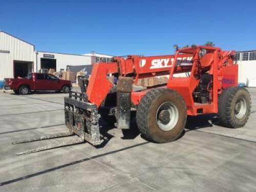 SKYTRAK 10042 ROUGH TERRAIN REACH FORKLIFT, 10,000#, 42' reach, 3-stage, outriggers, 4x4x4, tilt, diesel, canopy. s/n:1708