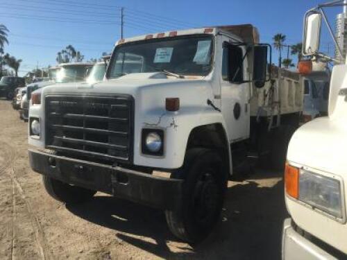 1979 INTERNATIONAL 1724 BOBTAIL DUMP TRUCK, 8cyl gasoline, 8-speed, pto, a/c, 7,500# front, 5-6 yard box, 16,160# rear, tow package. s/n:AA172JHB26894 **(OUT OF STATE BUYER ONLY)**