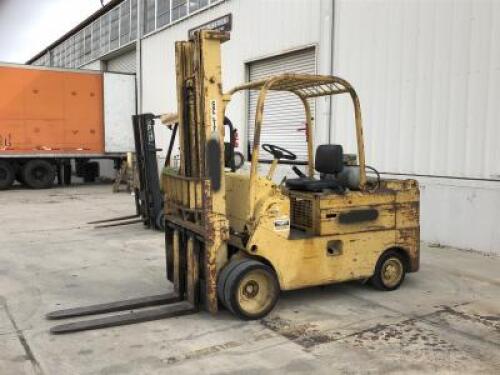 CATERPILLAR T1000 FORKLIFT, 10,000#, 98" mast, 2-stage, 156" lift, tilt, lpg, canopy. s/n18N419