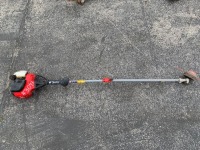 CRAFTSMAN WC4200 STRING TRIMMER, gasoline. s/n:1F03MDK2652 --(LOCATED IN COLTON, CA)--