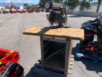 CRAFTSMAN 10" RADIAL ARM SAW, electric. --(LOCATED IN COLTON, CA)--