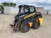 2017 NEW HOLLAND L218 SKIDSTEER LOADER TL aux hydraulics, canopy, 1,802 hours indicated. s/n:NHM438998