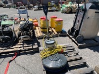 2016 CLARKE 1500 20" FLOOR BURNISHER. s/n:02727MARF --(LOCATED IN COLTON, CA)--