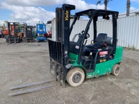 2015 YALE GLP050LXNVAE087 FORKLIFT, 5,000#, 82" mast, 3-stage, 180" lift, sideshift, dual fuel, canopy. s/n:A974V04125M
