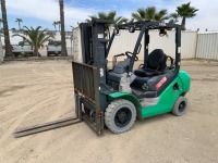 2014 KOMATSU FG25T-16 FORKLIFT, 5,000#, 74" mast, 3-stage, 170" lift, sideshift, dual fuel, canopy, solid tires. s/n:A410830