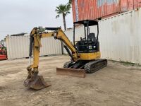 2017 CATERPILLAR 303ECR MINI HYDRAULIC EXCAVATOR, gp bucket, q/c, aux hydraulics, backfill blade, canopy, 695 hours indicated. s/n:CAT0303EKHHM02337