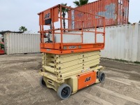 2016 JLG 3248RS SCISSORLIFT, electric, 32' lift, extendable platform, 431 hours indicated. s/n:0200259294