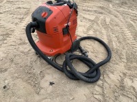 2016 HILTI VC40-U SHOP VAC, electric. s/n:033519 --(LOCATED IN COLTON, CA)--