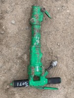 2017 APT M117 35# AIR HAMMER. s/n:510835 --(LOCATED IN COLTON, CA)--