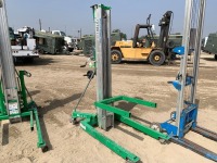 2015 GENIE SLA10 MATERIAL LIFT, 10' lift. s/n:SLA15-59043 --(LOCATED IN COLTON, CA)--